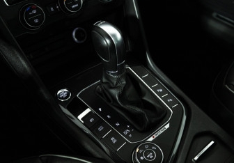 Подержанный автомобиль Volkswagen Tiguan 2017 года (19 фото)