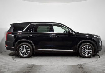 Подержанный автомобиль Hyundai Palisade 2021 года (4 фото)