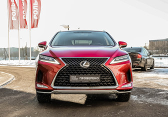 Подержанный автомобиль Lexus RX 2020 года (4 фото)