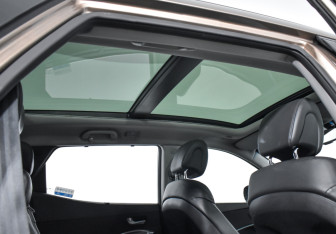Подержанный автомобиль Hyundai Santa Fe 2013 года (20 фото)