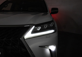 Подержанный автомобиль Lexus LX 2020 года (37 фото)