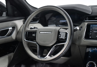 Подержанный автомобиль Land Rover Range Rover Velar 2021 года (19 фото)