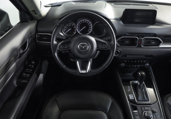 Подержанный автомобиль Mazda CX-5 2019 года (9 фото)