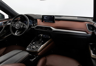 Подержанный автомобиль Mazda CX-9 2019 года (10 фото)