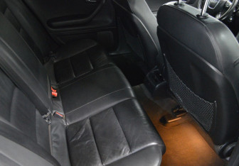Подержанный автомобиль Audi A4 Sedan 2007 года (13 фото)