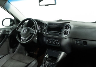 Подержанный автомобиль Volkswagen Tiguan 2013 года (9 фото)