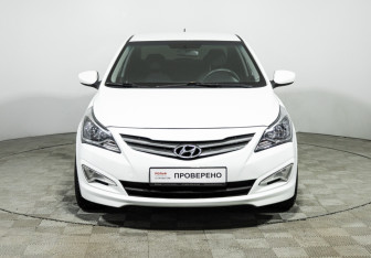 Подержанный автомобиль Hyundai Solaris Sedan 2016 года (2 фото)