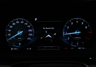 Подержанный автомобиль Kia K5 2020 года (12 фото)