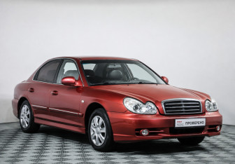 Подержанный автомобиль Hyundai Sonata 2006 года (3 фото)