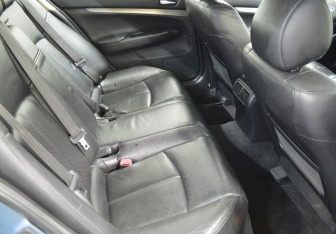 Подержанный автомобиль Infiniti G Sedan 2010 года (13 фото)