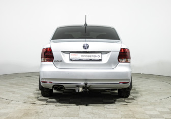Подержанный автомобиль Volkswagen Polo Sedan 2018 года (6 фото)
