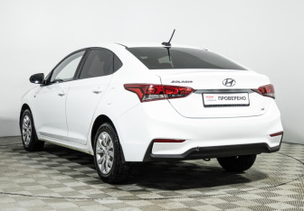 Подержанный автомобиль Hyundai Solaris Sedan 2017 года (7 фото)