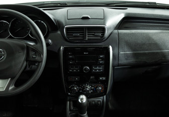 Подержанный автомобиль Nissan Terrano 2019 года (14 фото)