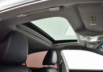 Подержанный автомобиль Lexus ES 2013 года (14 фото)