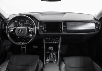 Подержанный автомобиль Skoda Kodiaq 2021 года (10 фото)