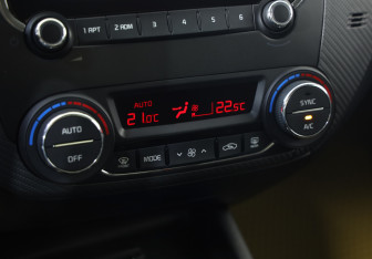 Подержанный автомобиль Kia Cerato Sedan 2018 года (15 фото)