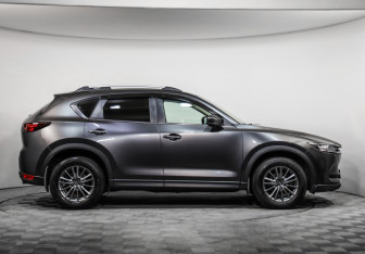 Подержанный автомобиль Mazda CX-5 2017 года (4 фото)