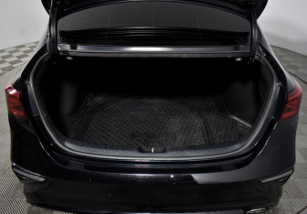 Подержанный автомобиль Kia Cerato Sedan 2019 года (21 фото)