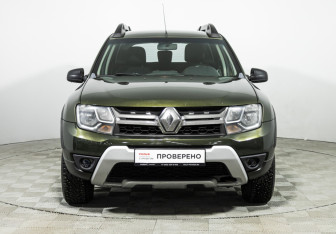 Подержанный автомобиль Renault Duster 2020 года (2 фото)