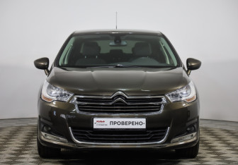 Подержанный автомобиль Citroen C4 Sedan 2013 года (2 фото)