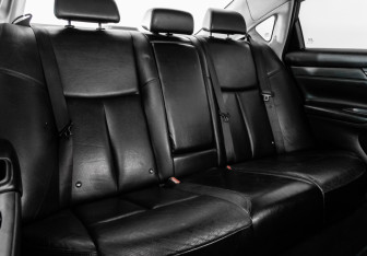 Подержанный автомобиль Nissan Teana 2015 года (12 фото)