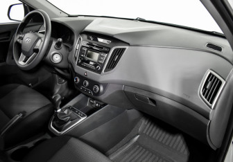 Подержанный автомобиль Hyundai Creta 2017 года (13 фото)