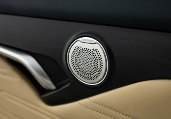 Подержанный автомобиль Voyah Free 2022 года (21 фото)