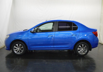 Подержанный автомобиль Renault Logan Sedan 2018 года (8 фото)