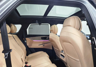 Подержанный автомобиль Jaecoo J8 2024 года (13 фото)