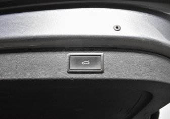 Подержанный автомобиль Skoda Kodiaq 2022 года (17 фото)