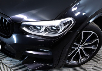 Подержанный автомобиль BMW X4 2020 года (10 фото)
