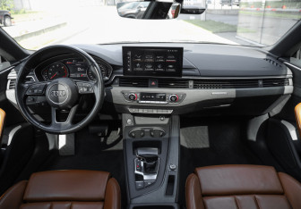 Подержанный автомобиль Audi A5 Liftback 2020 года (14 фото)