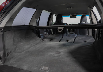 Подержанный автомобиль Volvo XC90 2011 года (27 фото)