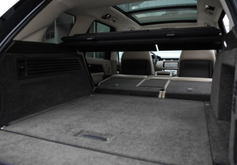 Подержанный автомобиль Land Rover Range Rover 2022 года (39 фото)