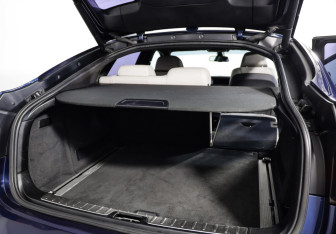 Подержанный автомобиль BMW X6 2014 года (30 фото)