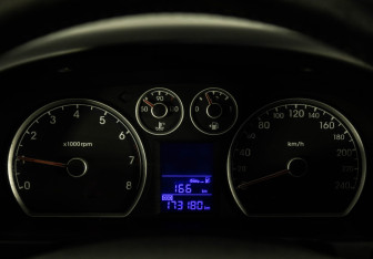 Подержанный автомобиль Hyundai i30 Hatchback 2009 года (15 фото)