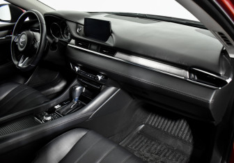 Подержанный автомобиль Mazda 6 Sedan 2019 года (13 фото)