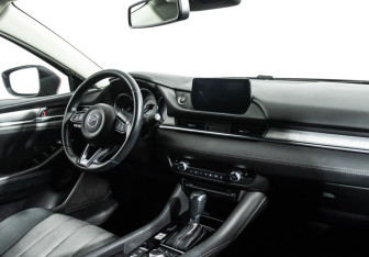 Подержанный автомобиль Mazda 6 Sedan 2019 года (9 фото)