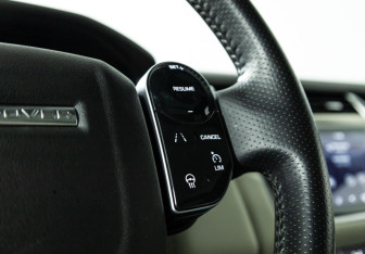 Подержанный автомобиль Land Rover Range Rover Sport 2018 года (27 фото)