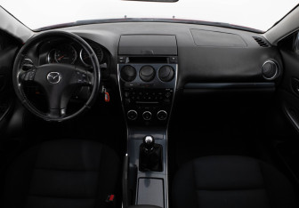 Подержанный автомобиль Mazda 6 Sedan 2007 года (11 фото)