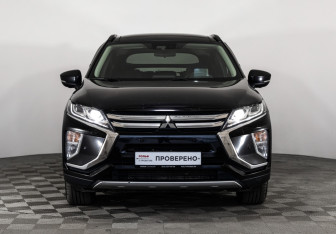 Подержанный автомобиль Mitsubishi Eclipse Cross 2018 года (2 фото)