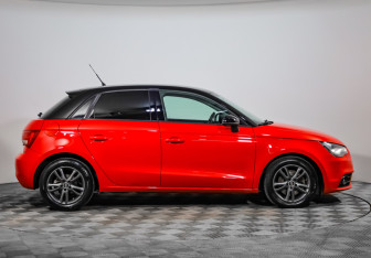 Подержанный автомобиль Audi A1 2013 года (4 фото)