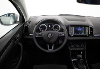 Подержанный автомобиль Skoda Karoq 2020 года (9 фото)