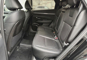 Подержанный автомобиль Hyundai Tucson 2022 года (19 фото)