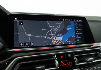 Подержанный автомобиль BMW X5 2019 года (21 фото)