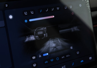 Подержанный автомобиль Jetour Dashing 2023 года (16 фото)