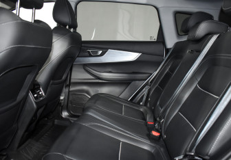 Подержанный автомобиль Chery Tiggo 7 Pro Max 2023 года (13 фото)