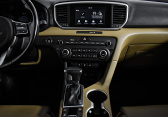 Подержанный автомобиль Kia Sportage 2019 года (15 фото)