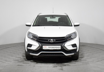Подержанный автомобиль LADA (ВАЗ) XRAY 2020 года (2 фото)