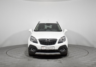 Подержанный автомобиль Opel Mokka 2013 года (2 фото)